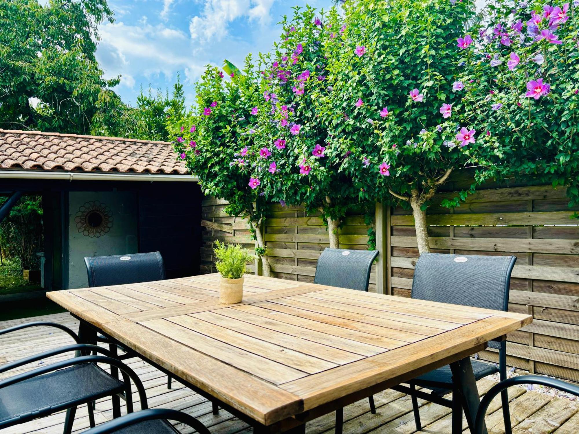 La Maison Du Parc, Charme Et Tranquillite นีออร์ ภายนอก รูปภาพ